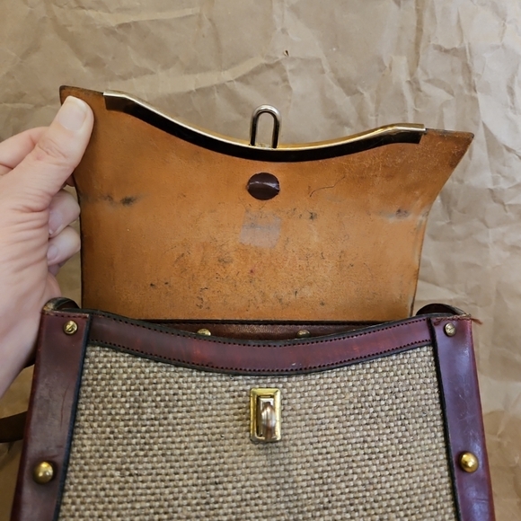 Etienne Aigner Handmade Vintage Turnlock Bag, Purse - Picture 8 of 16